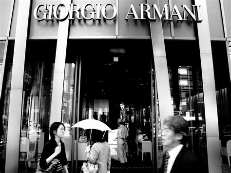 difference between armani and exchange.